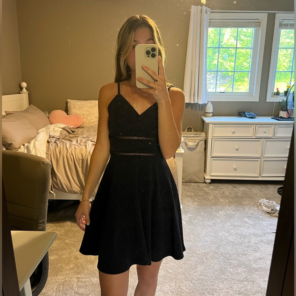 Francesca’s blue dress